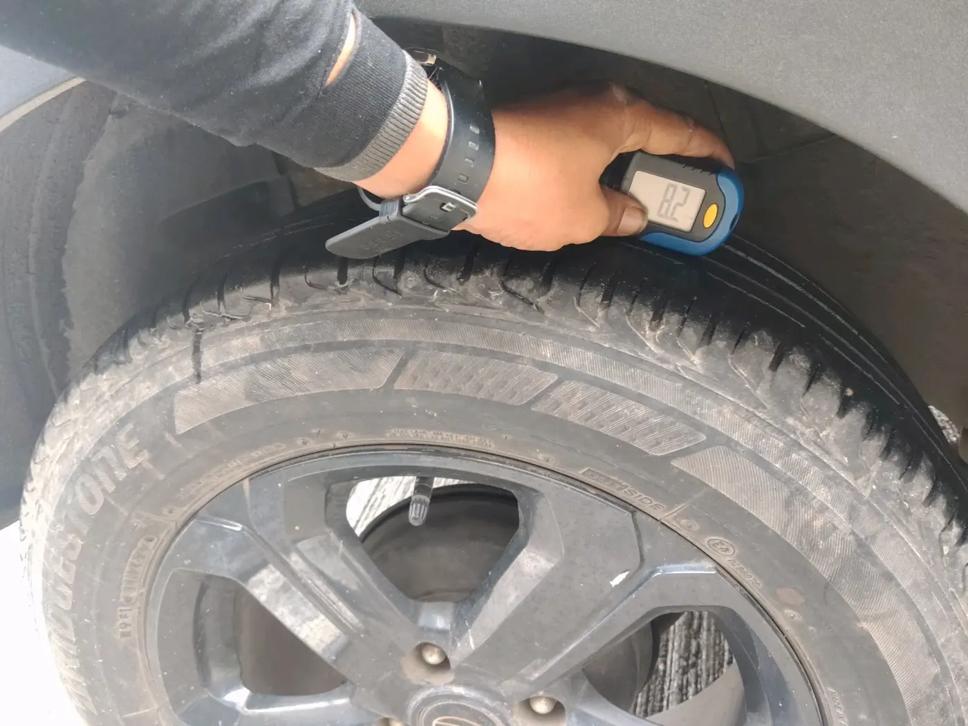 2022 Tata NEXON XZA PLUS (O) PETROL DARK EDITION, Petrol, Automatic, 43,399 km, tyre