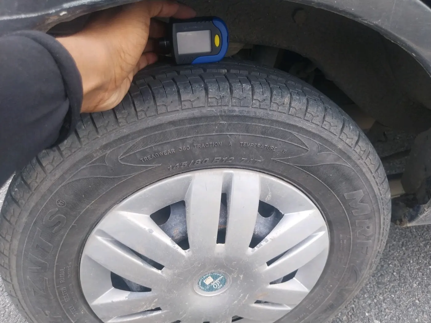 2021 Maruti Alto LXI CNG, CNG, Manual, 89,653 km, tyre