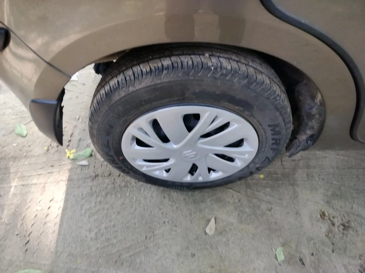 2024 Maruti New Wagon-R VXI 1.0, Petrol, Manual, 16,830 km, tyre