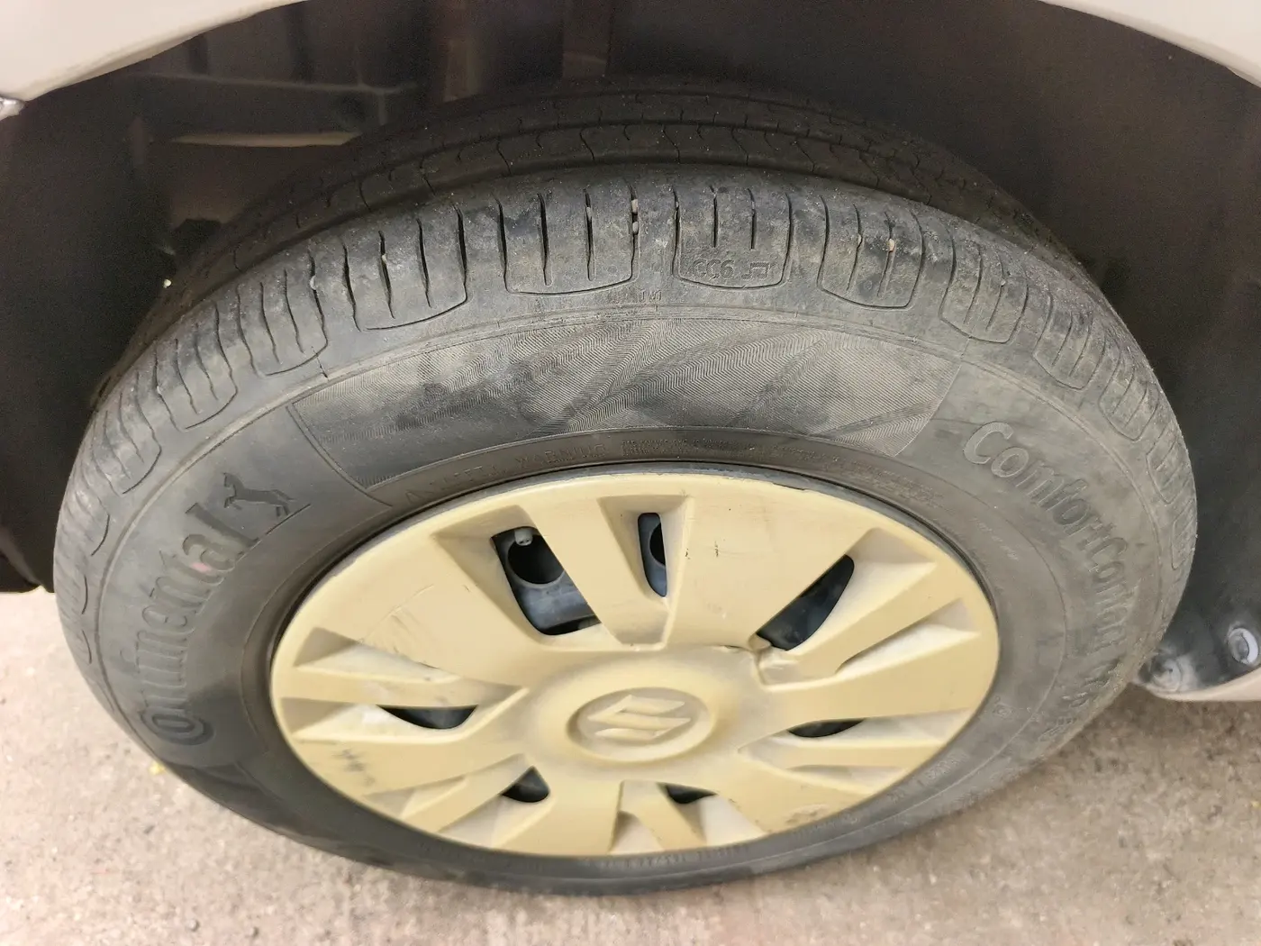 2012 Maruti Swift VDI, Diesel, Manual, 1,26,835 km, tyre