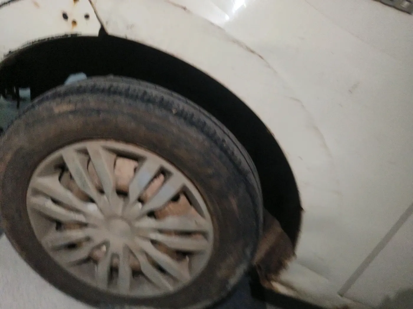 2012 Tata Indica Vista LS QUADRAJET, Diesel, Manual, 1,73,932 km, tyre