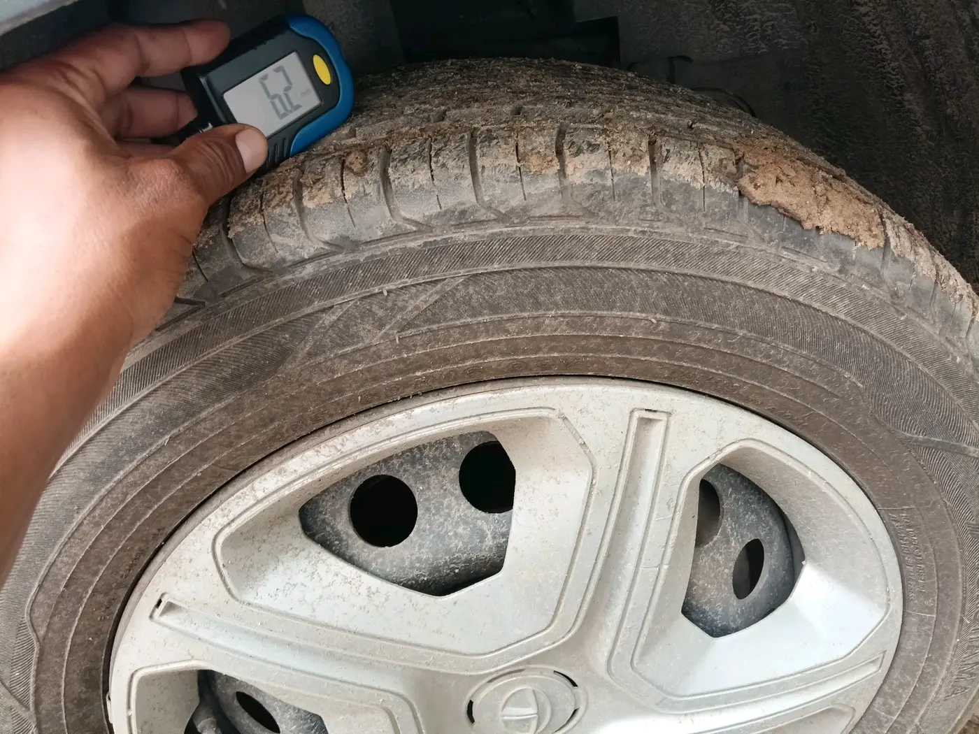 2019 Tata NEXON XM PETROL, Petrol, Manual, 32,388 km, tyre