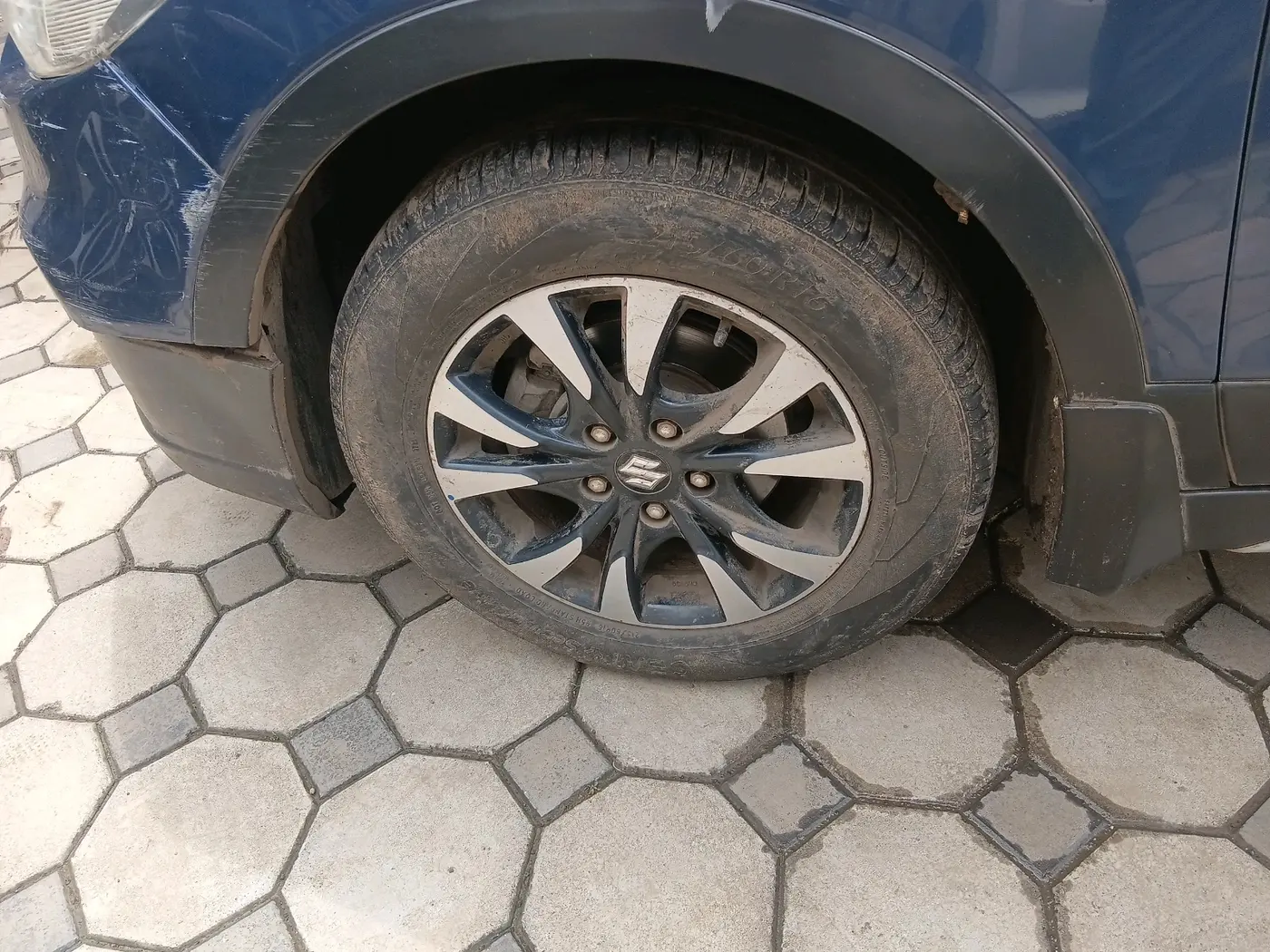 2017 Maruti S Cross ZETA 1.3, Diesel, Manual, 91,677 km, tyre