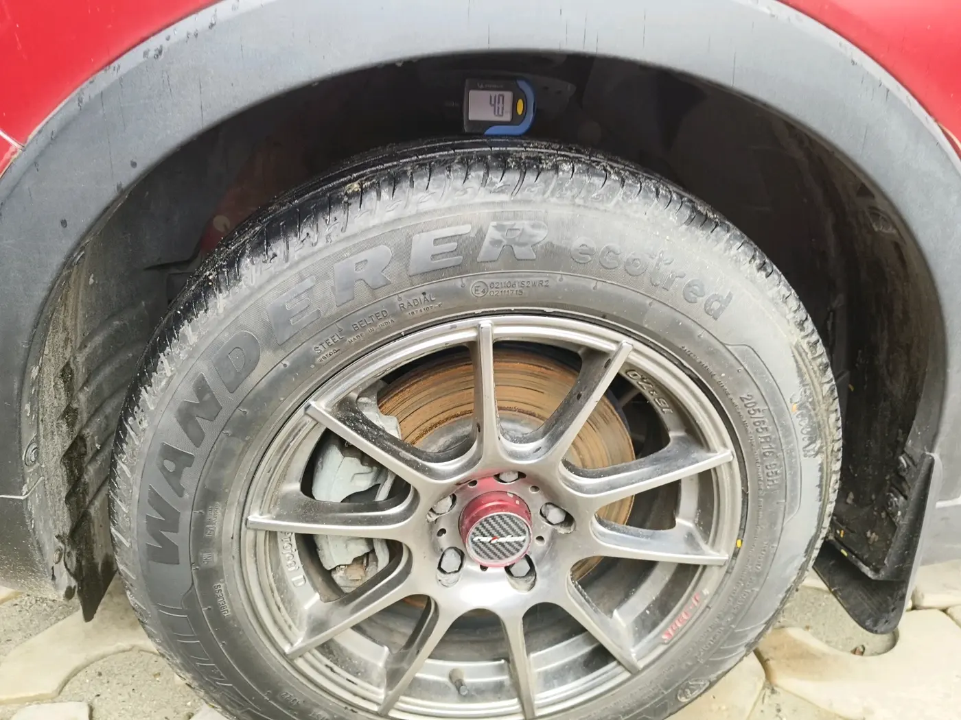 2023 Mahindra XUV300 W8 (O) 1.5 DIESEL AMT, Diesel, Automatic, 64,533 km, tyre