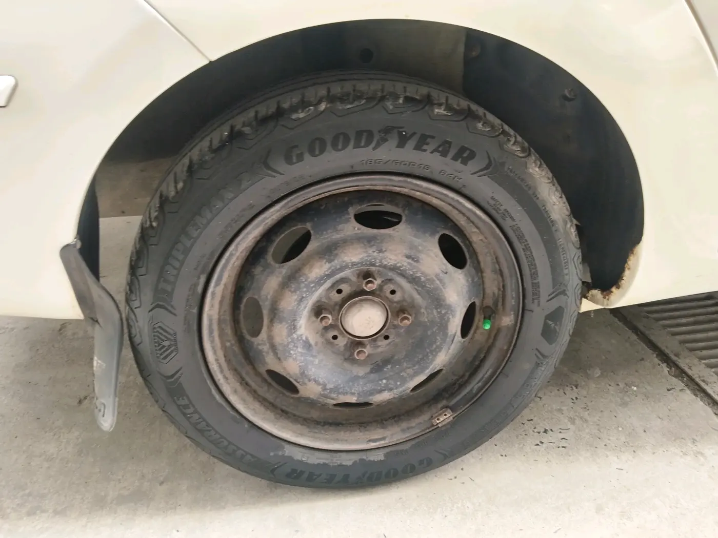 2011 Tata Manza EX QUADRAJET, Diesel, Manual, 97,446 km, tyre