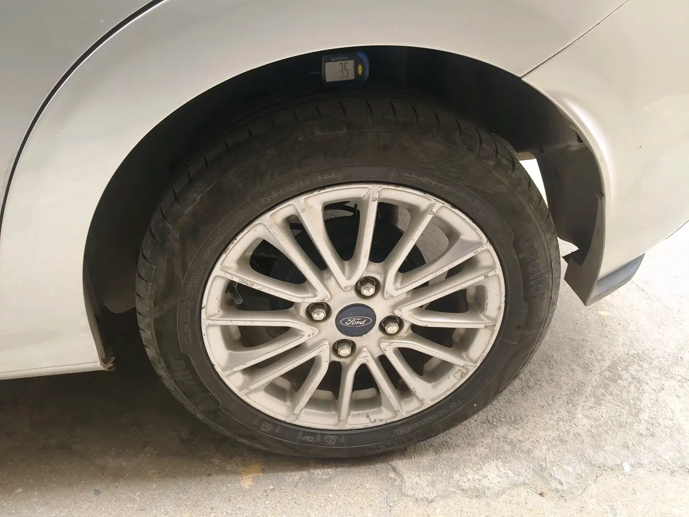 2020 Ford Figo Aspire TITANIUM 1.2 PETROL, Petrol, Manual, 69,720 km, tyre