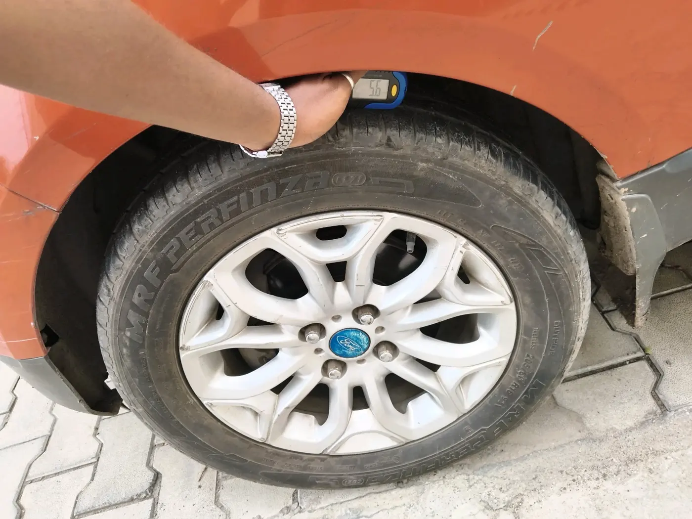 2015 Ford Ecosport TITANIUM 1.5L DIESEL, Diesel, Manual, 93,359 km, tyre