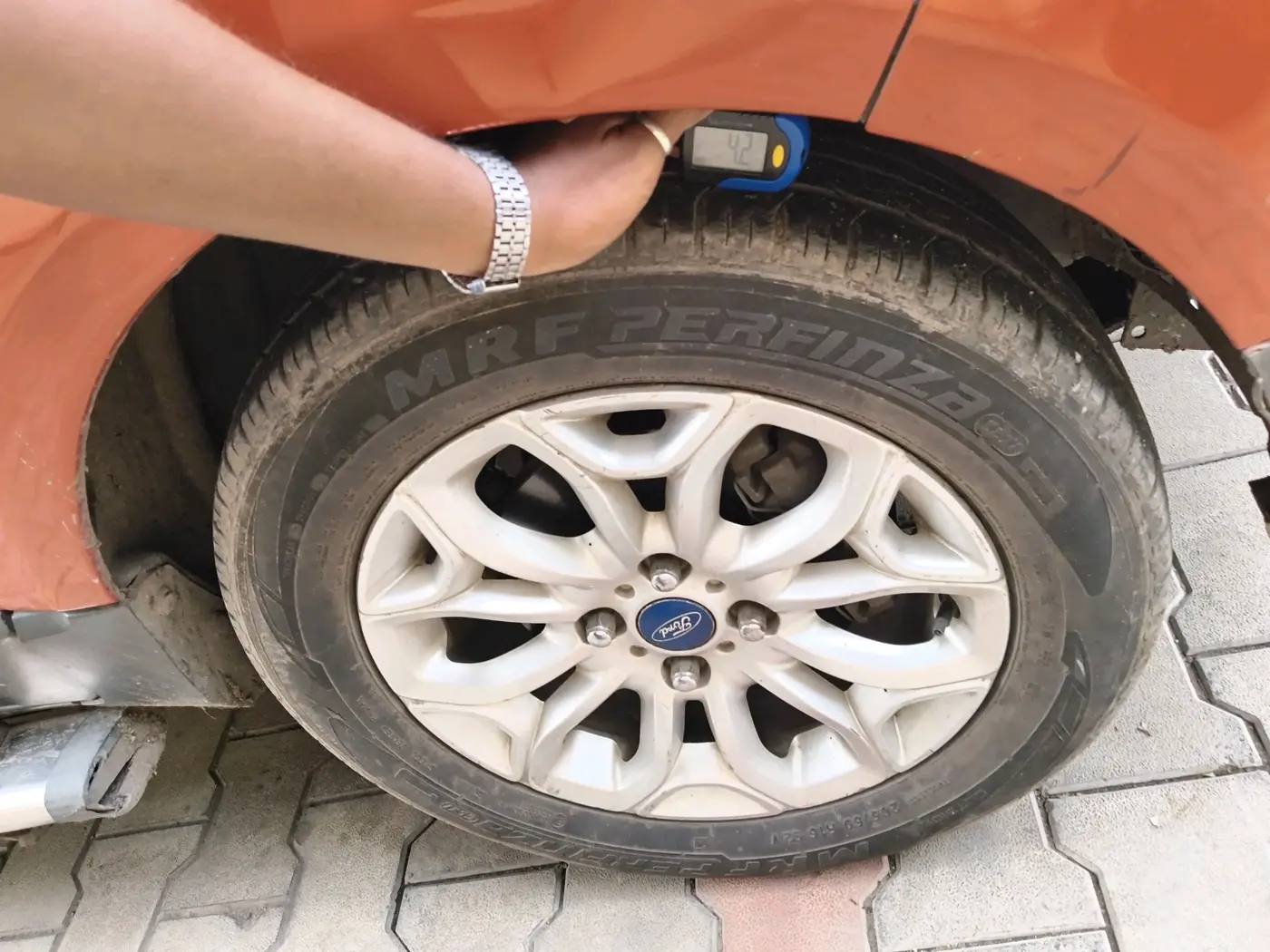 2015 Ford Ecosport TITANIUM 1.5L DIESEL, Diesel, Manual, 93,359 km, tyre