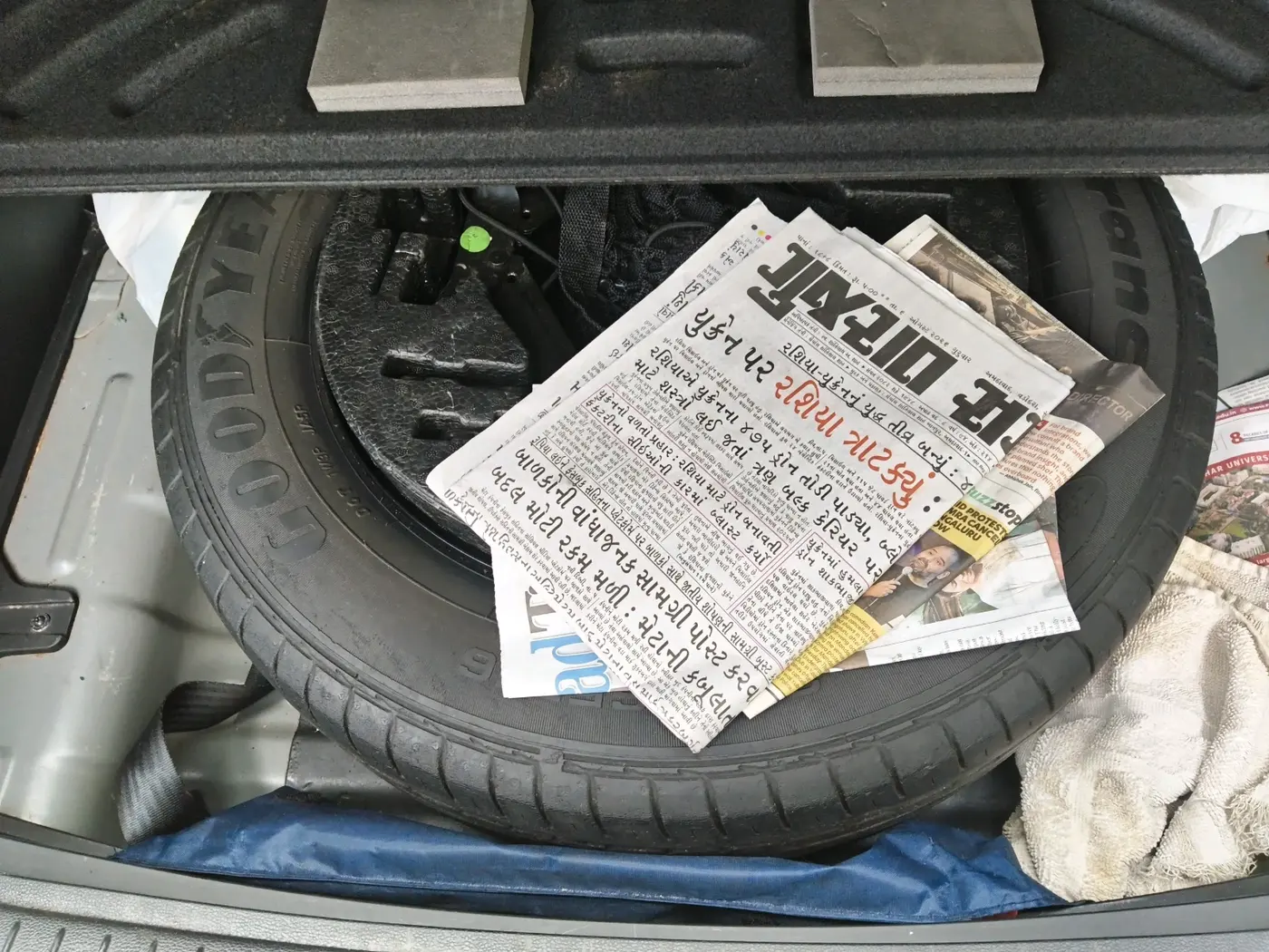 2016 Hyundai Creta SX PLUS 1.6 PETROL, Petrol, Manual, 68,845 km, tyre