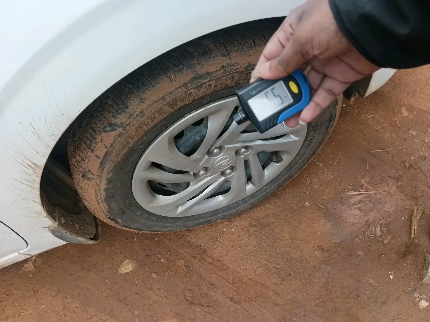 2022 Hyundai AURA S 1.2 CNG, CNG, Manual, 84,970 km, tyre