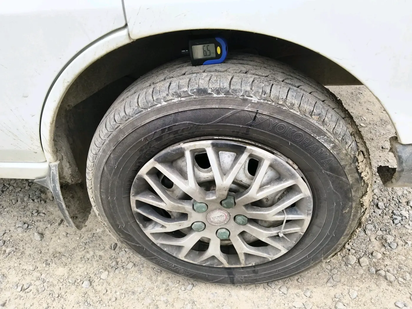 2020 Maruti Eeco 5 STR WITH A/C+HTR, Petrol, Manual, 95,083 km, tyre