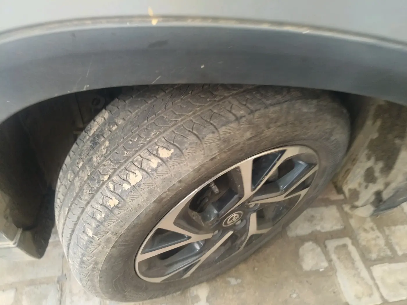2024 Toyota URBAN CRUISER HYRYDER V AT NEO DRIVE, Petrol, Automatic, 15,508 km, tyre