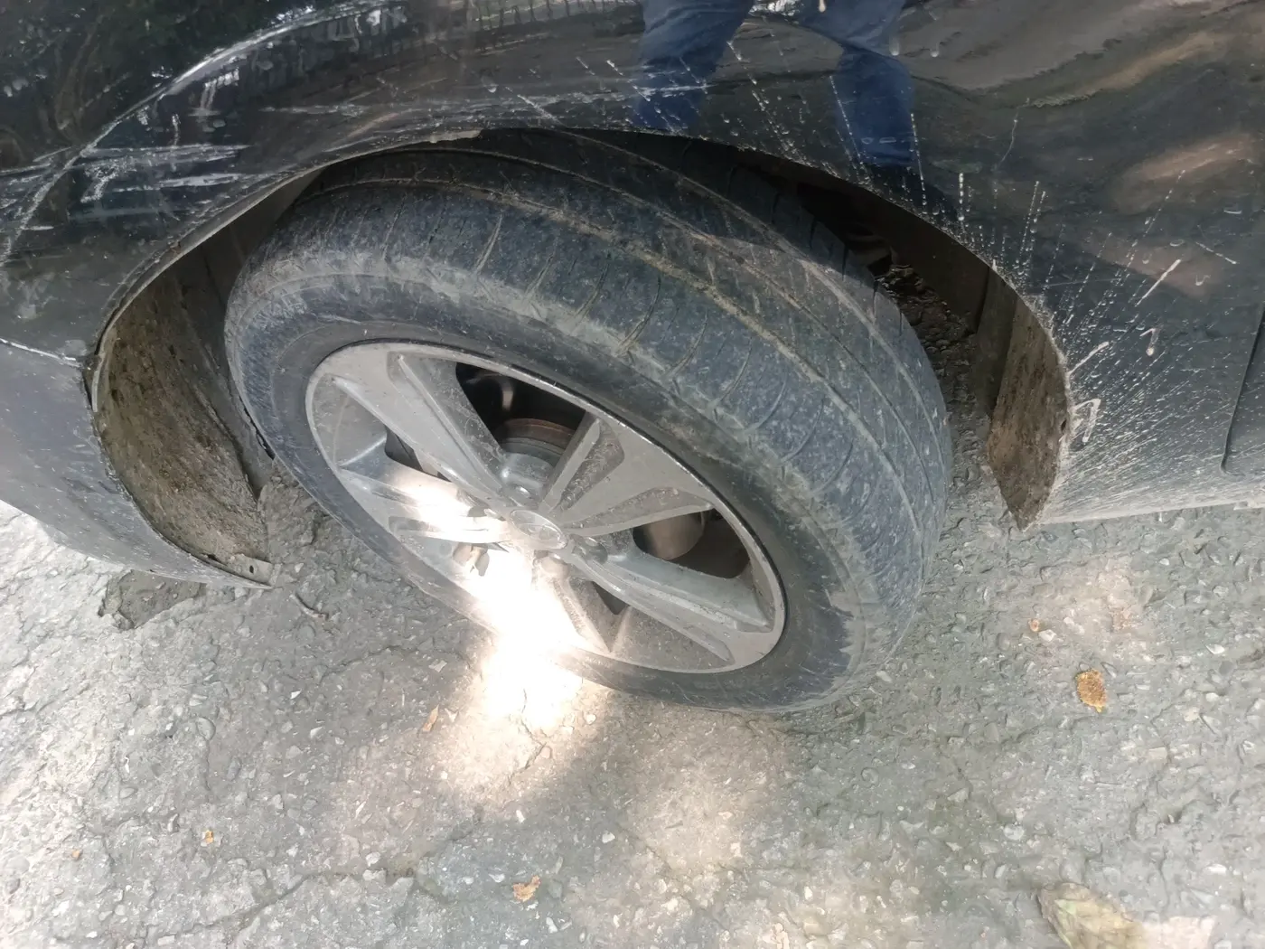 2019 Hyundai Verna 1.6 VTVT SX (O) AT, CNG, Automatic, 90,938 km, tyre