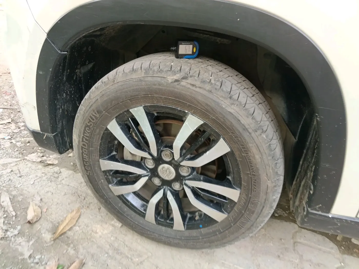 2016 Maruti Vitara Brezza VDI (O), Diesel, Manual, 67,113 km, tyre