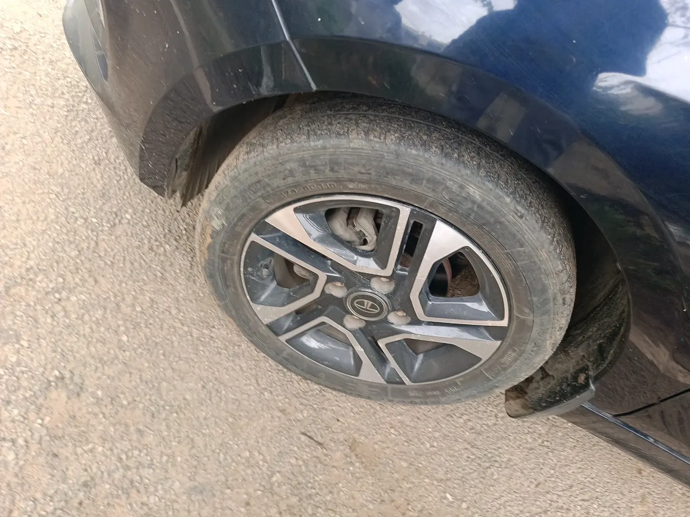 2021 Tata TIGOR XZA PLUS PETROL, Petrol, Automatic, 19,970 km, tyre