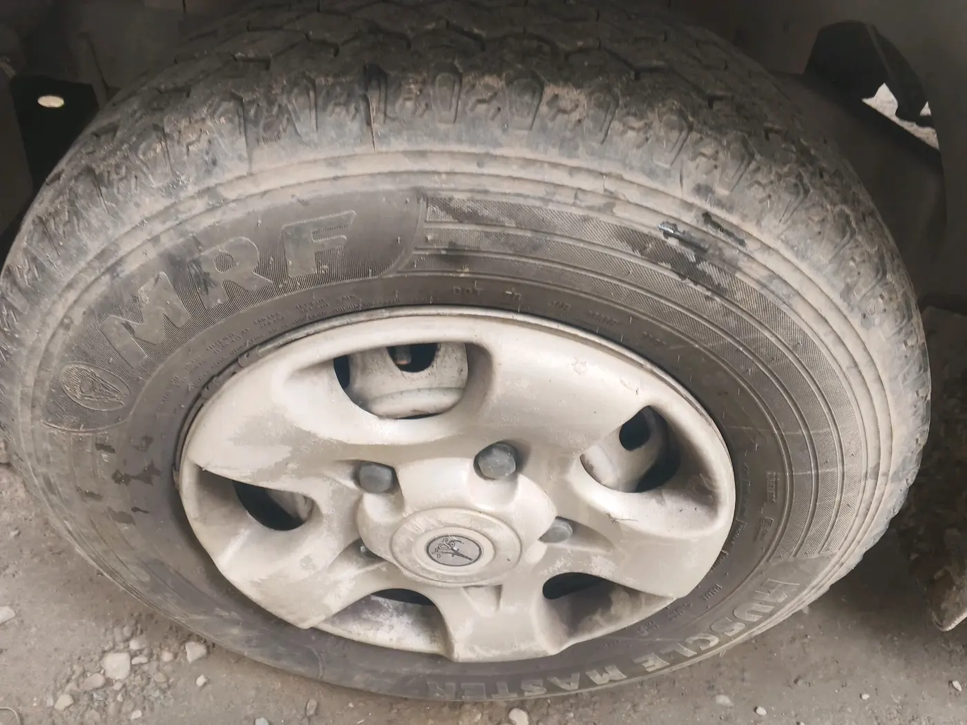 2018 Mahindra Scorpio S3, Diesel, Manual, 97,485 km, tyre