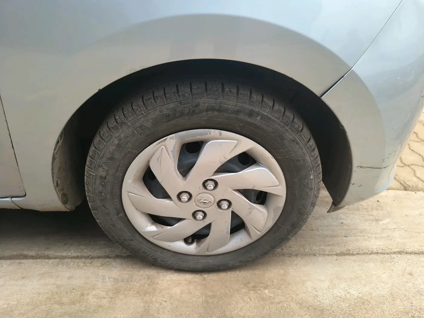 2019 Hyundai NEW SANTRO SPORTZ CNG, CNG, Manual, 69,535 km, tyre