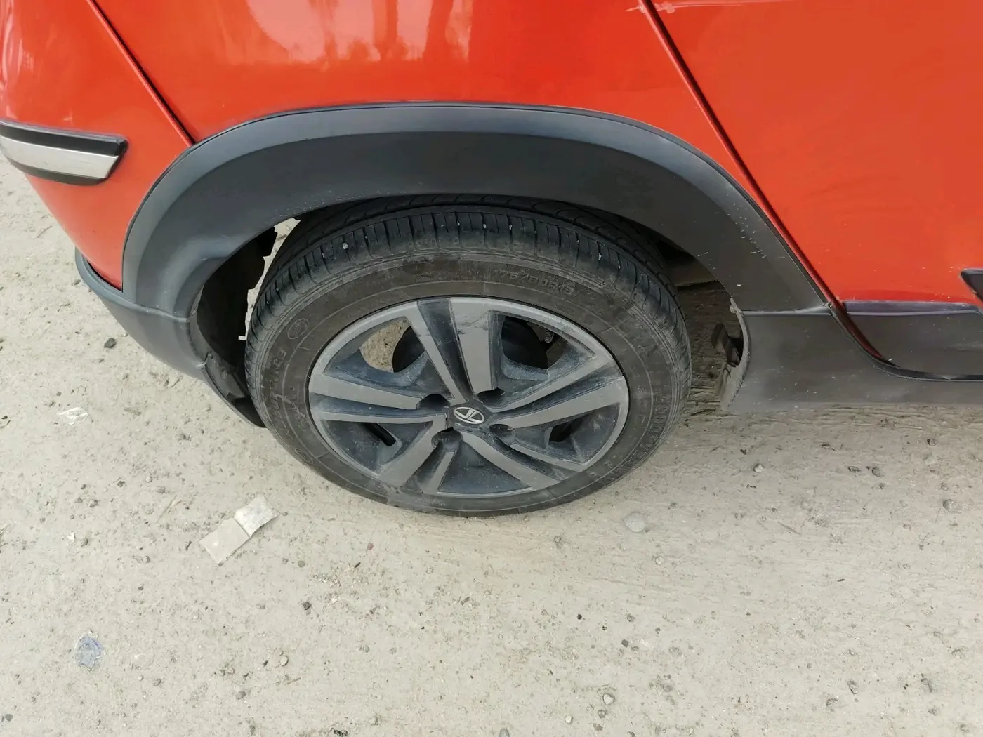 2023 Tata TIAGO NRG XZ AMT, Petrol, Automatic, 53,589 km, tyre