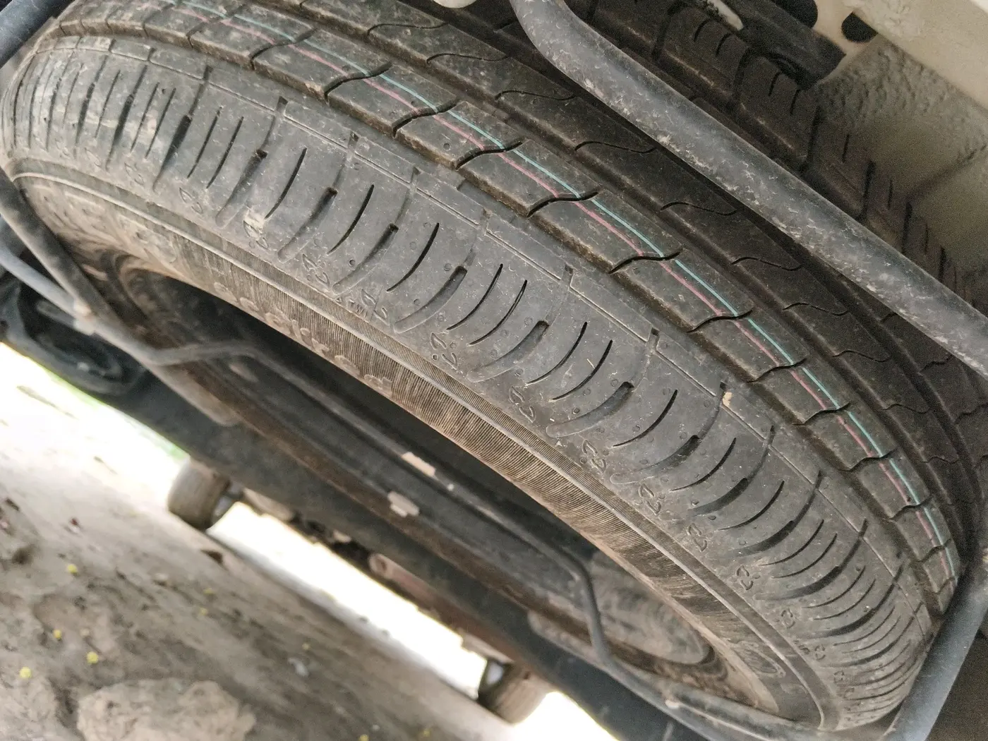 2023 Maruti XL6 ZETA MT, Petrol, Manual, 14,394 km, tyre