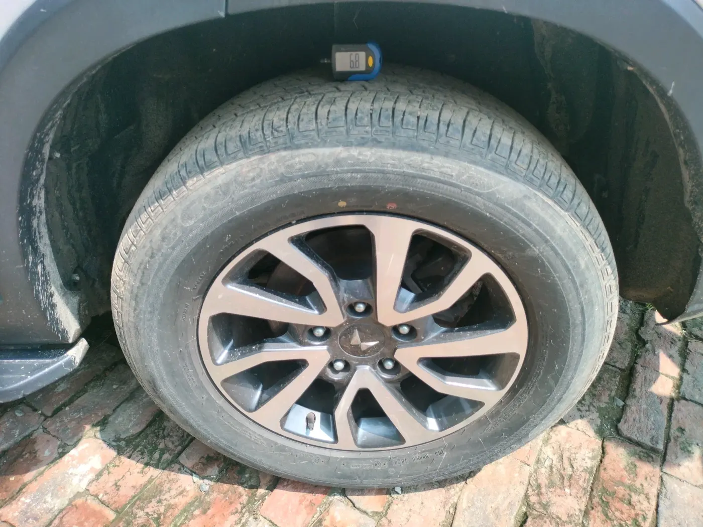 2024 Mahindra SCORPIO-N Z8 L DIESEL MT 2WD 7 STR, Diesel, Manual, 5,276 km, tyre