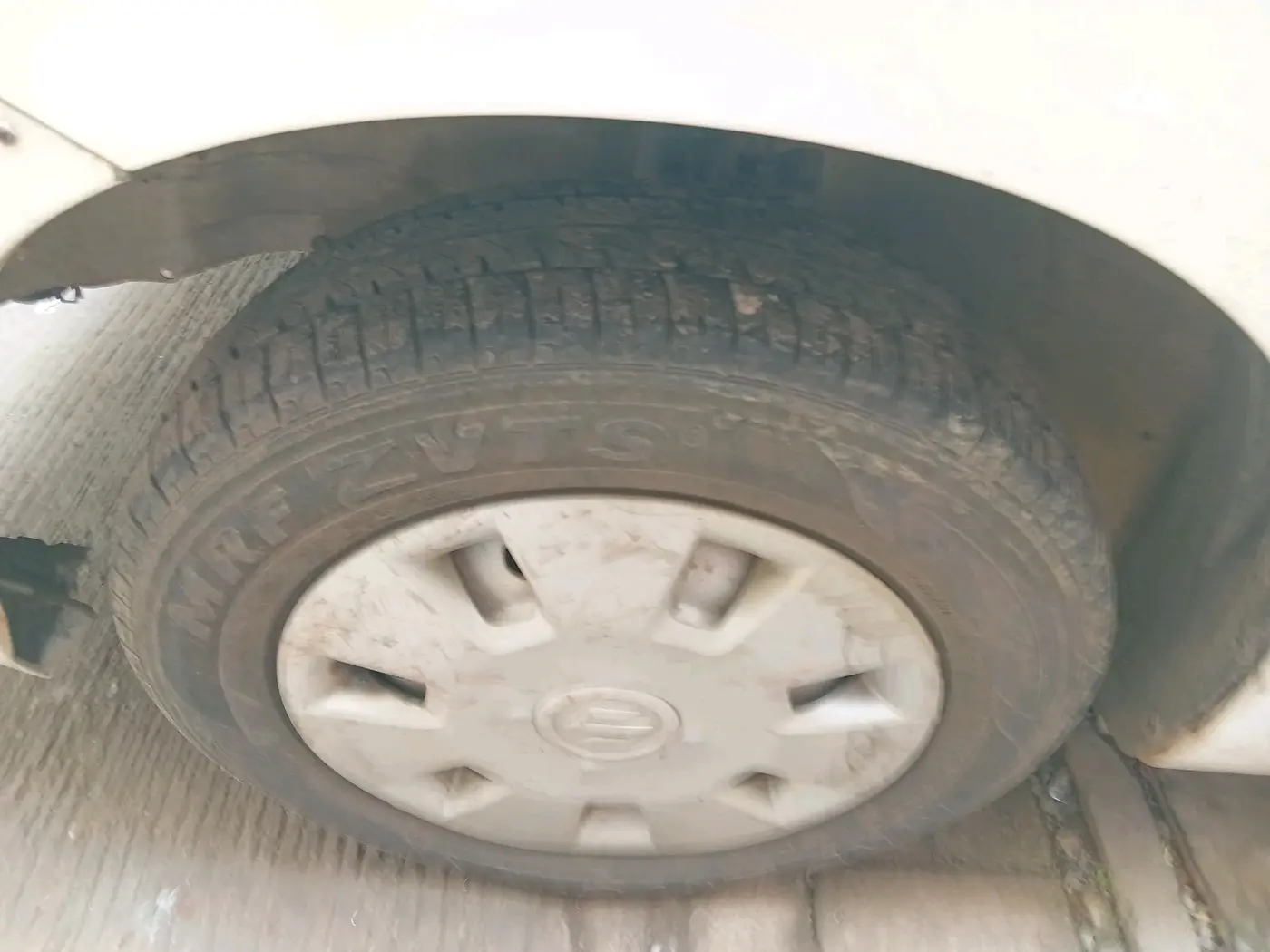 2017 Maruti Wagon R 1.0 LXI CNG, CNG, Manual, 1,62,629 km, tyre