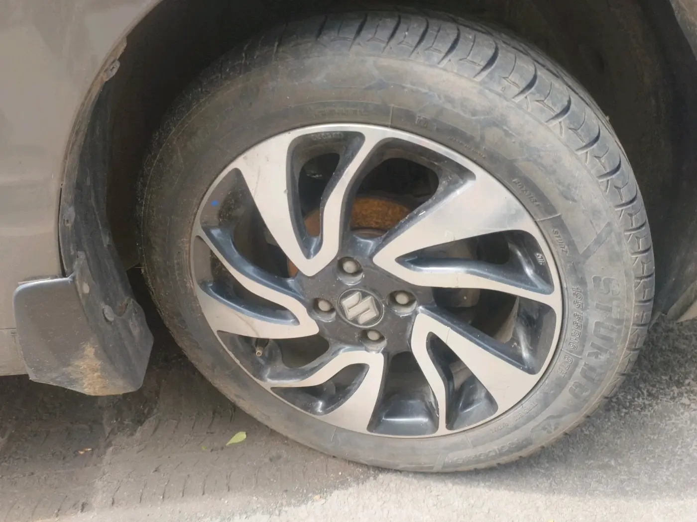 2019 Maruti Baleno ZETA DIESEL 1.3, Diesel, Manual, 1,79,964 km, tyre