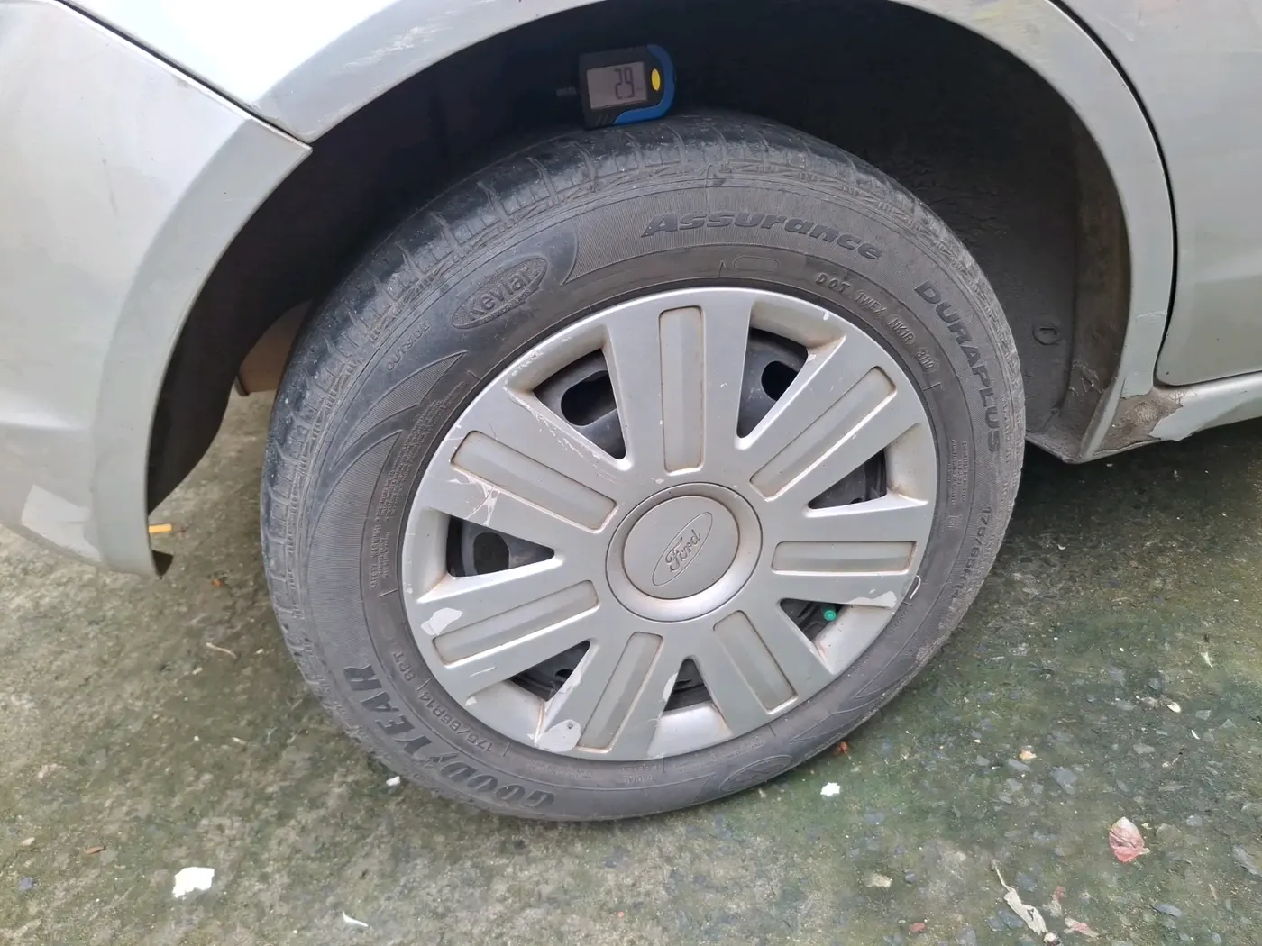 2012 Ford Figo EXI 1.4 DIESEL, Diesel, Manual, 1,12,169 km, tyre