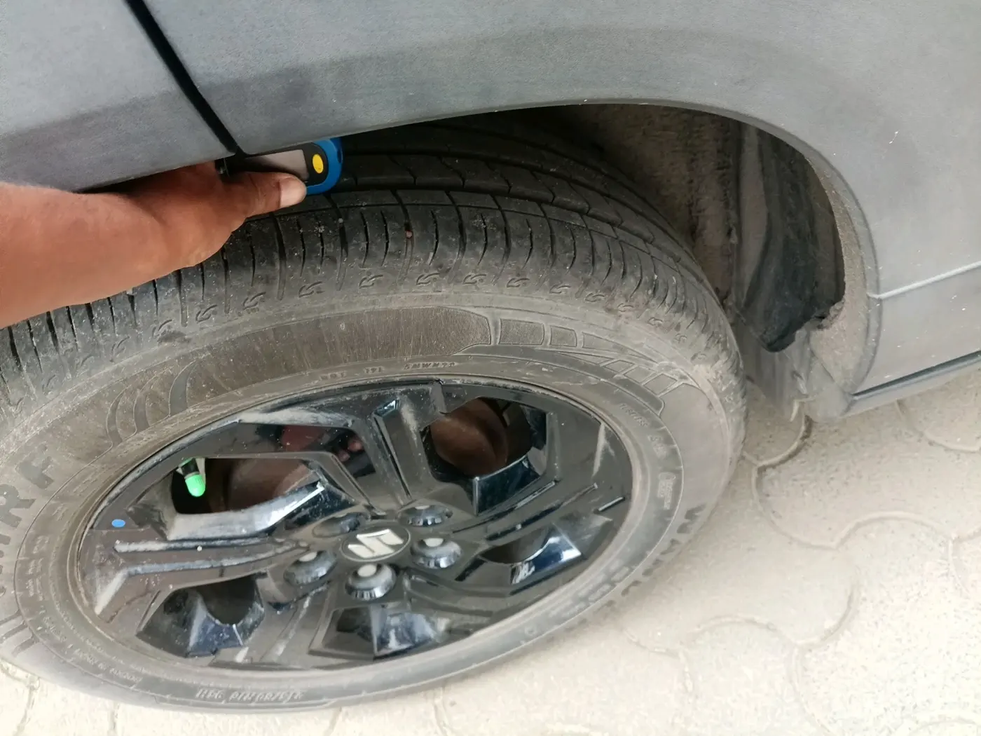 2024 Maruti BREZZA ZXI SMART HYBRID , Petrol, Manual, 8,061 km, tyre