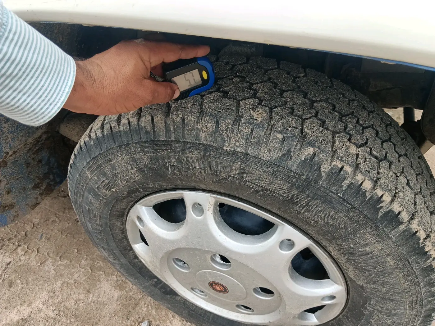 2020 Mahindra Bolero B6, Diesel, Manual, 1,24,116 km, tyre