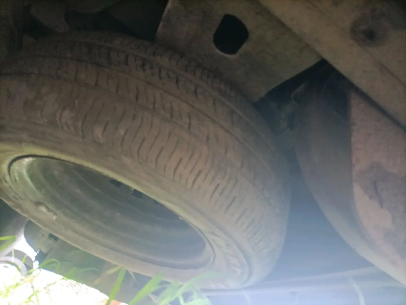 2013 Mahindra Xylo D4, Diesel, Manual, 1,33,022 km, tyre