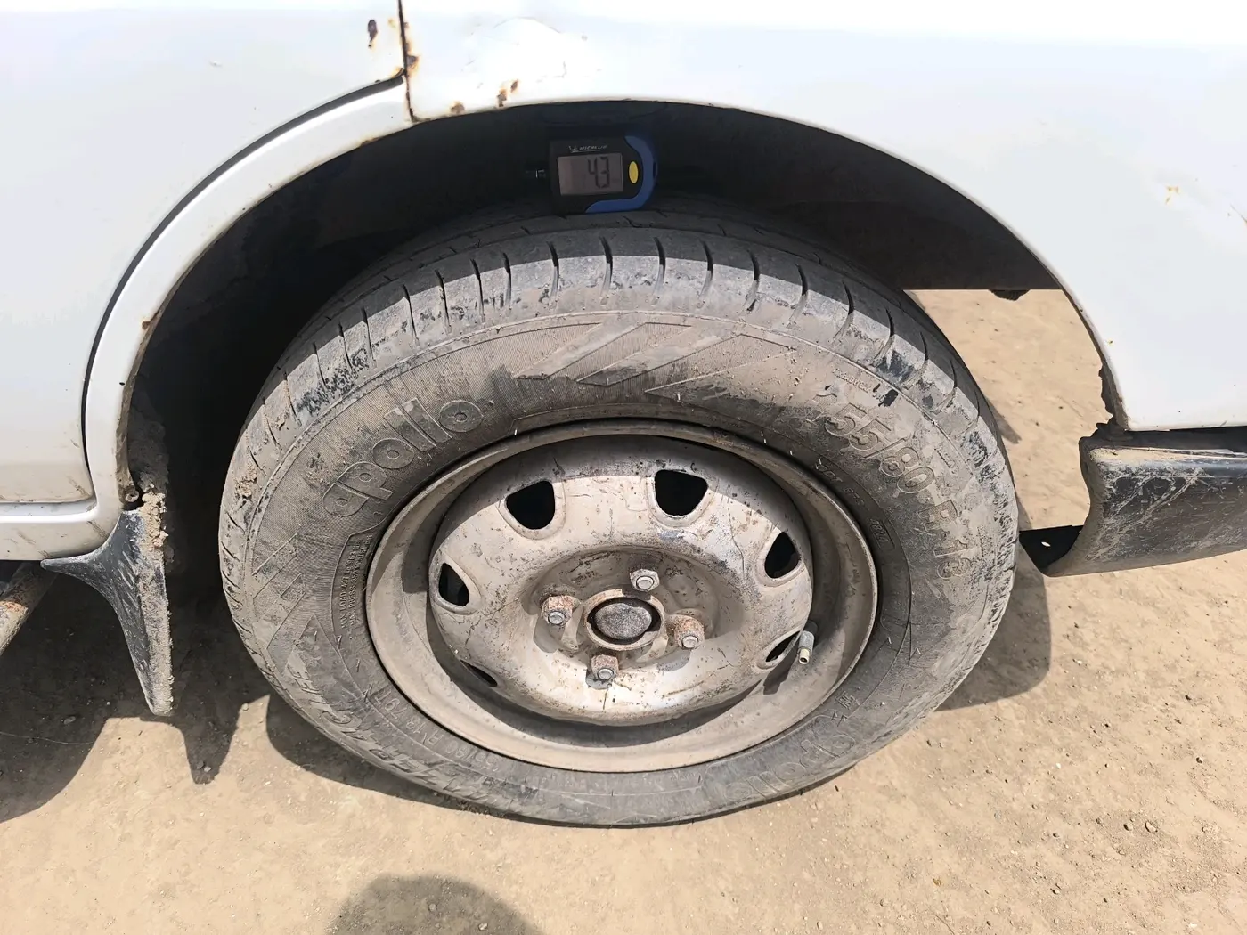 2014 Maruti Eeco 7 STR, Petrol, Manual, 1,16,719 km, tyre