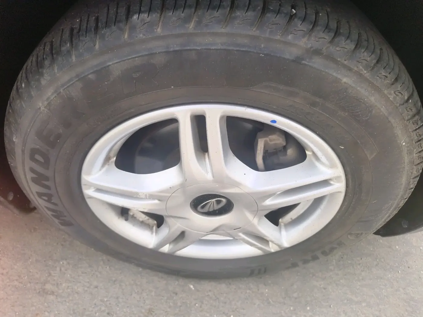 2020 Mahindra MARAZZO M6 8 STR, Diesel, Manual, 51,655 km, tyre