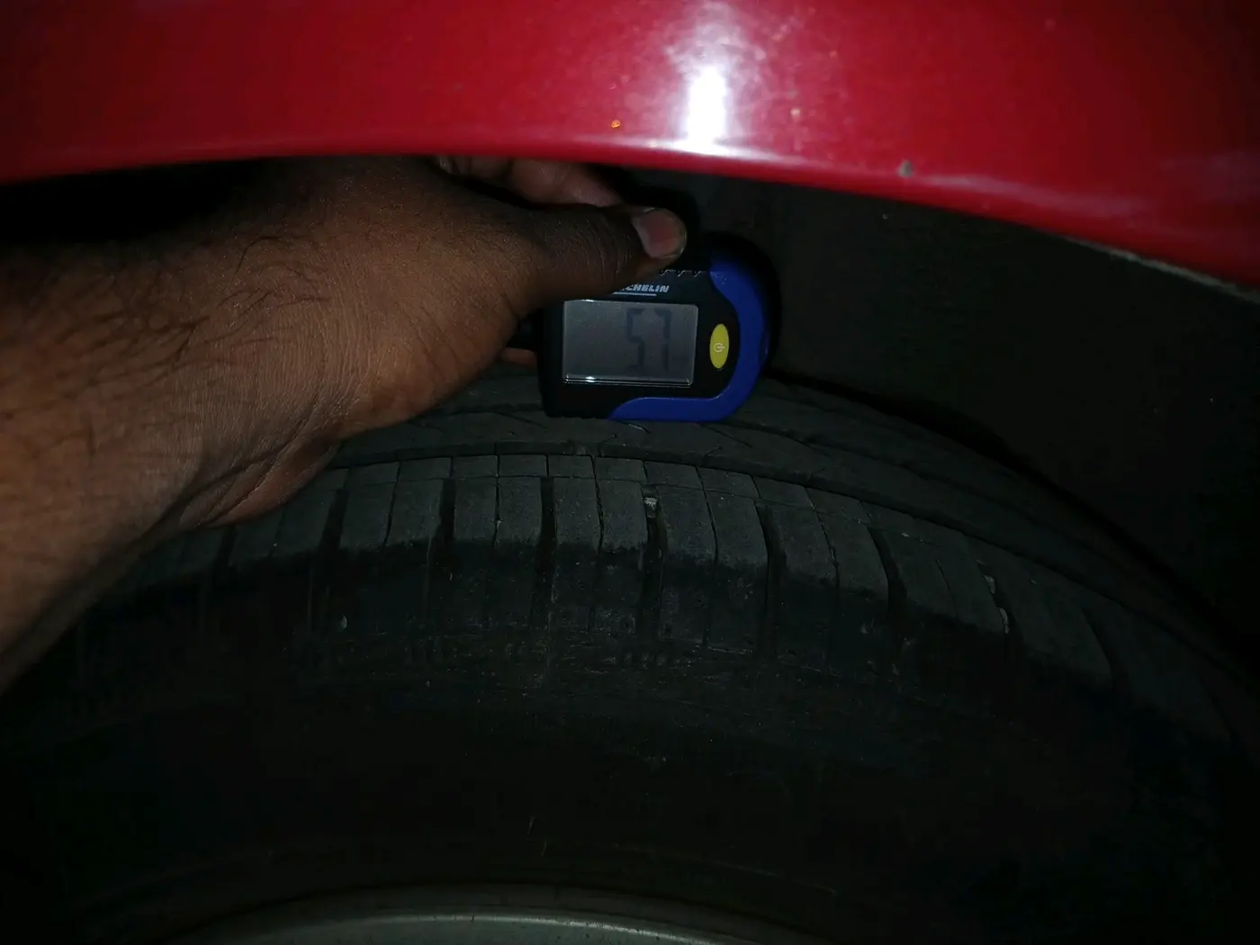 2015 Tata Bolt XE REVOTRON, Petrol, Manual, 40,080 km, tyre