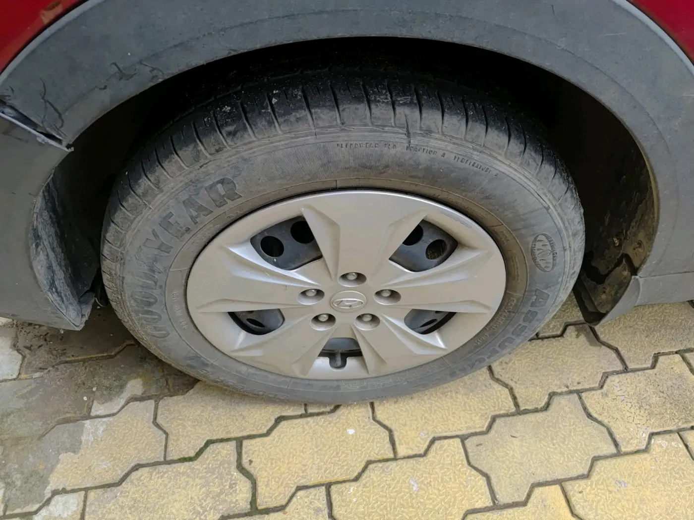 2018 Hyundai Creta E PLUS 1.6 PETROL, Petrol, Manual, 28,168 km, tyre