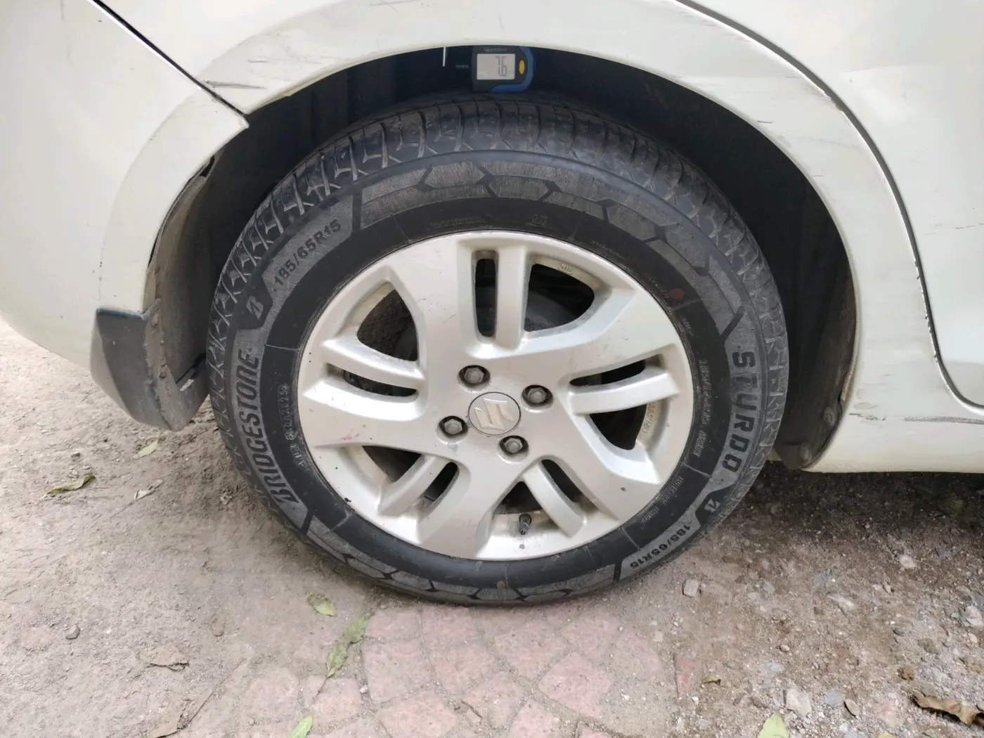 2012 Maruti Swift Dzire ZXI, Petrol, Manual, 45,705 km, tyre