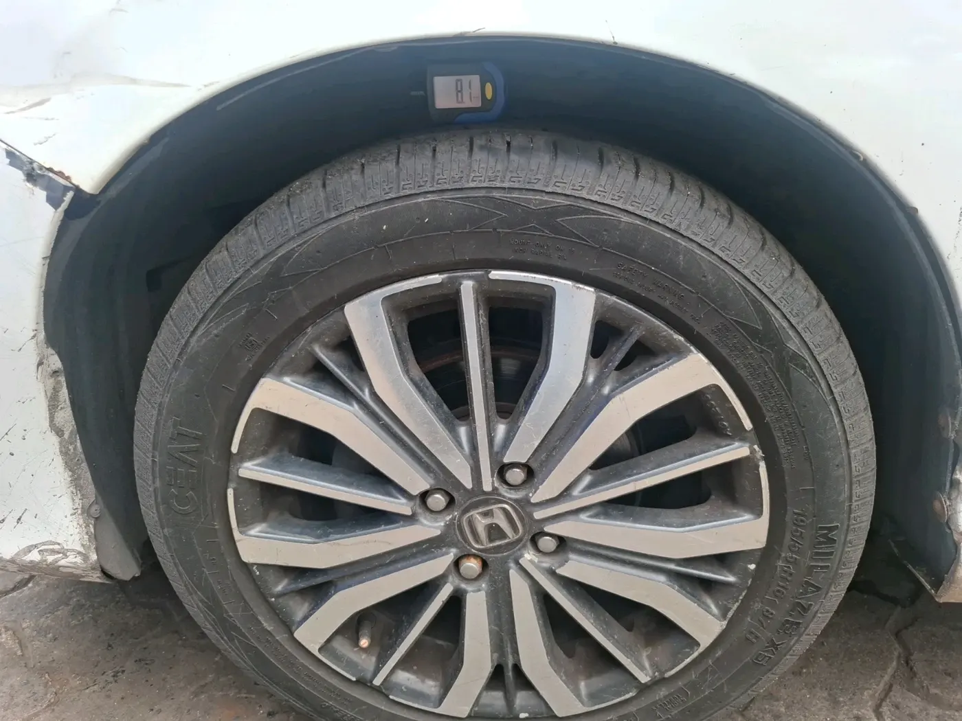 2019 Honda City 1.5L I-VTEC VX CVT, CNG, Automatic, 91,886 km, tyre
