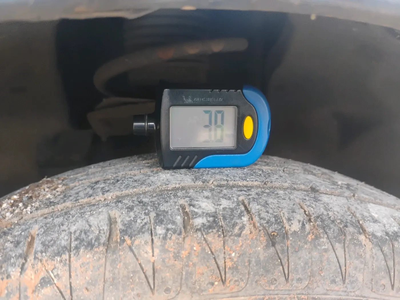 2019 Tata TIGOR XZ PLUS PETROL, Petrol, Manual, 57,768 km, tyre