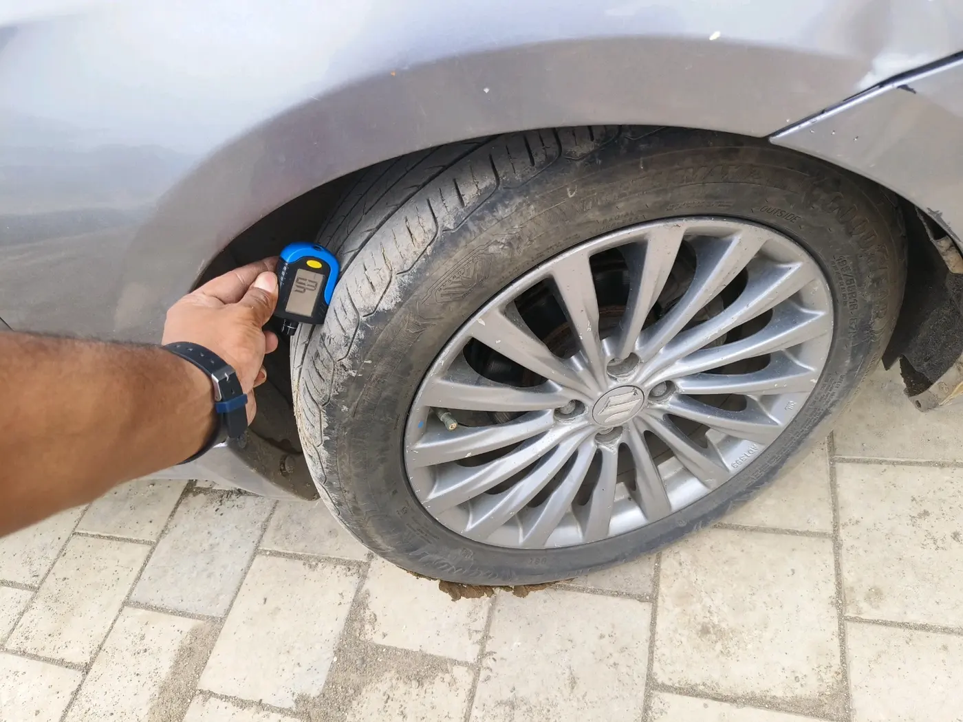 2015 Maruti Ciaz ZDI+ SHVS, Diesel, Manual, 2,44,992 km, tyre