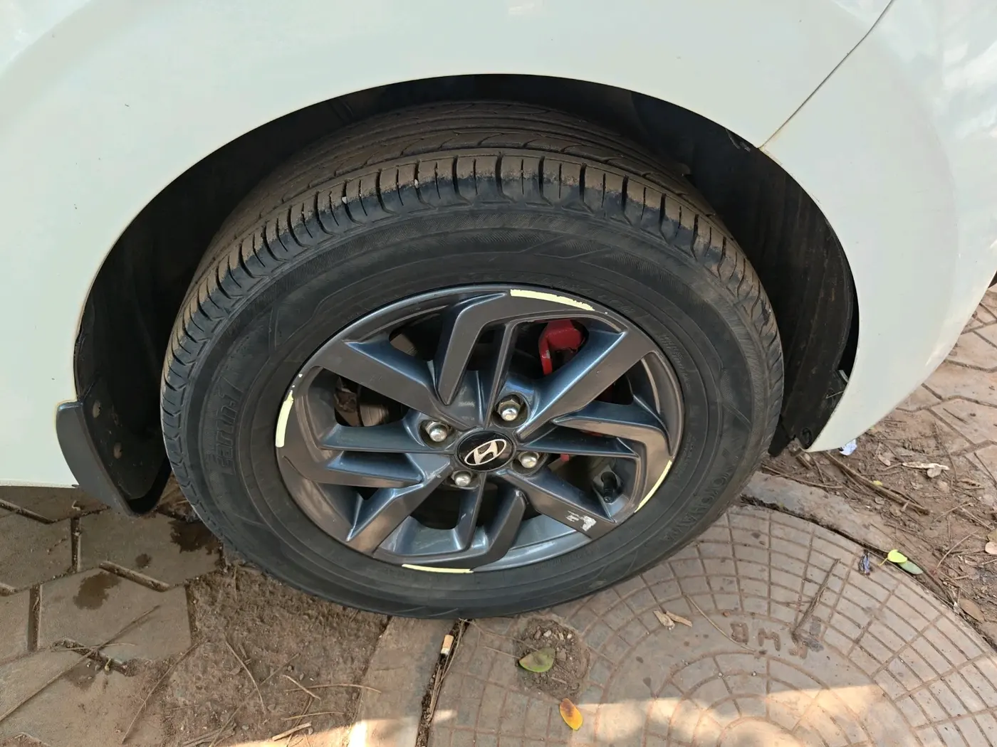 2022 Hyundai GRAND I10 NIOS SPORTZ 1.2 KAPPA VTVT, Petrol, Manual, 48,629 km, tyre