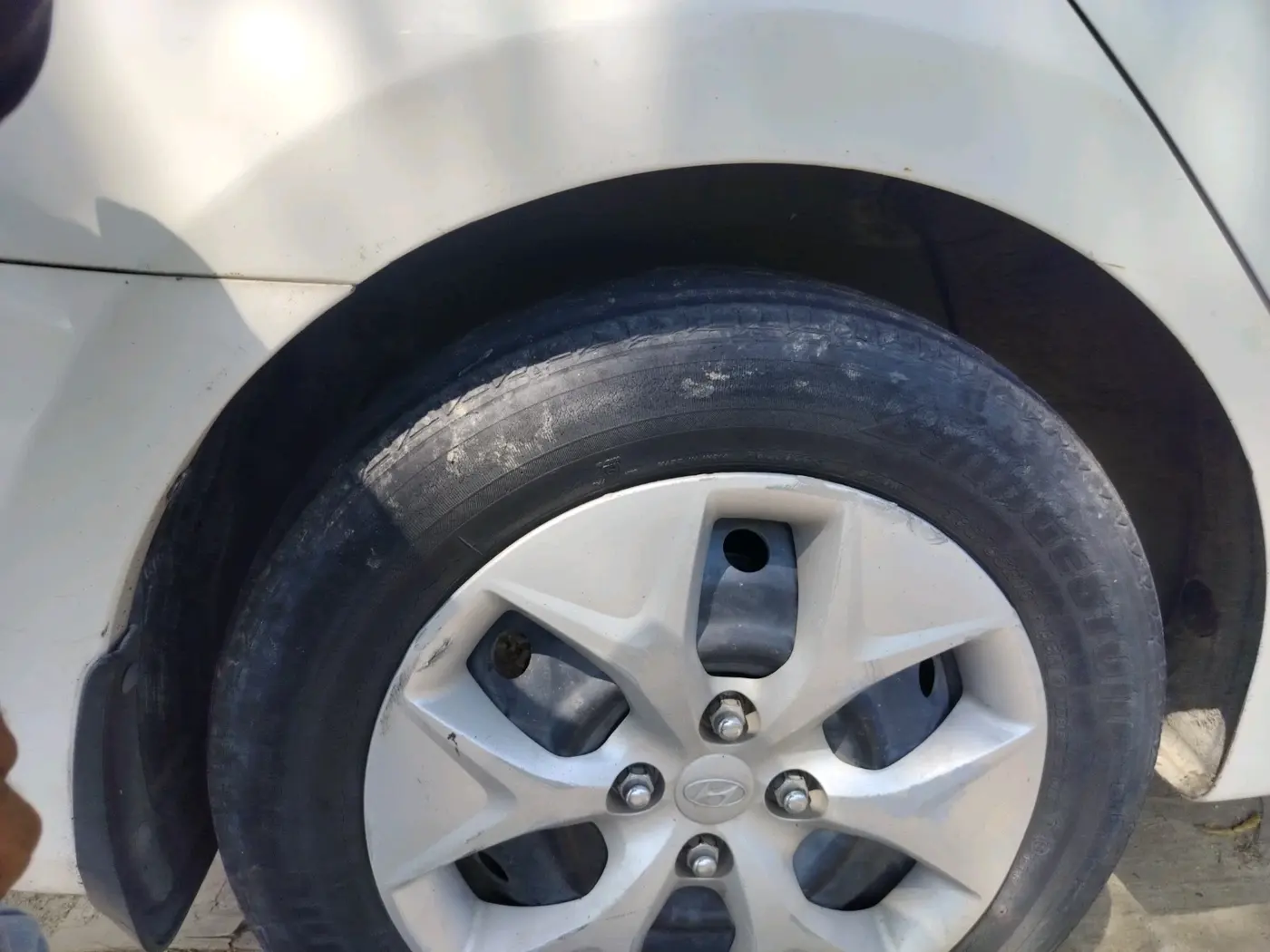 2016 Hyundai Verna 1.6 CRDI S, Diesel, Manual, 1,29,036 km, tyre