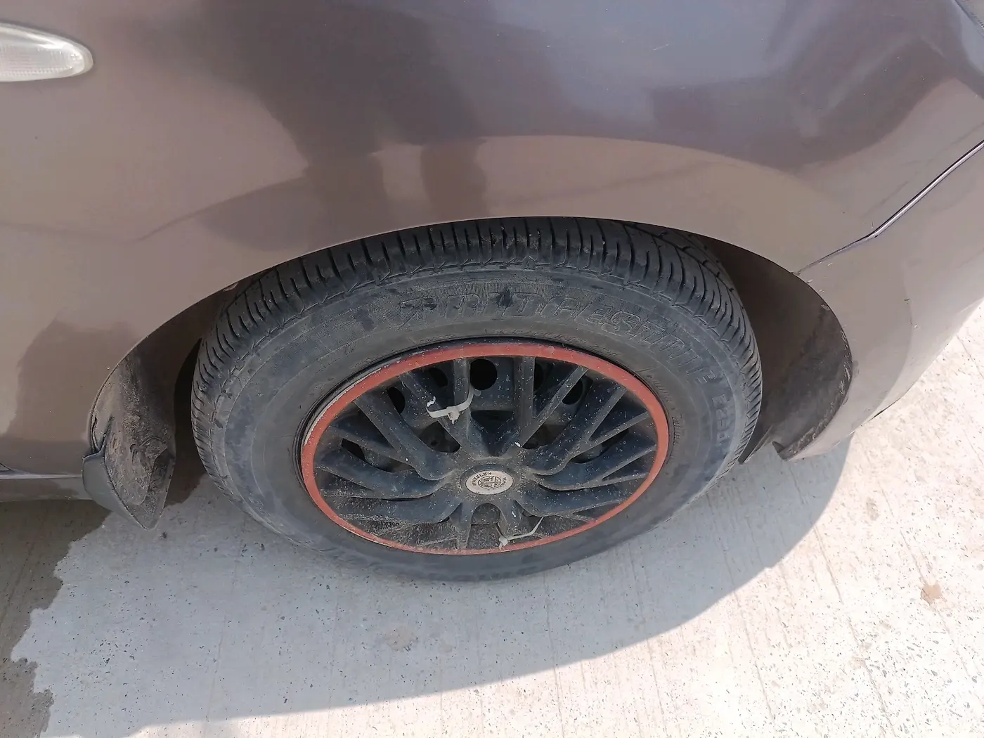 2019 Tata Tiago XE PETROL, Petrol, Manual, 43,417 km, tyre