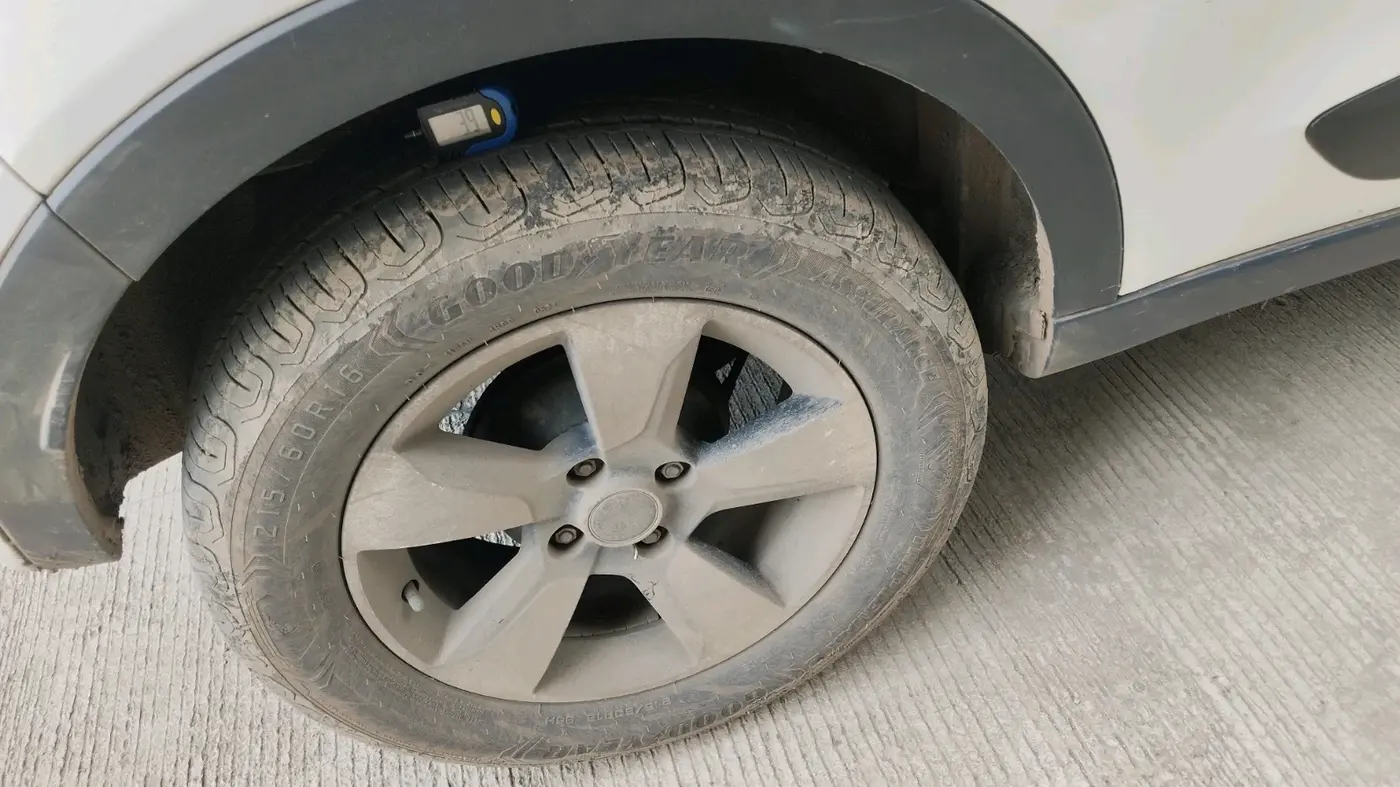 2019 Tata NEXON XMA DIESEL, Diesel, Automatic, 1,84,589 km, tyre