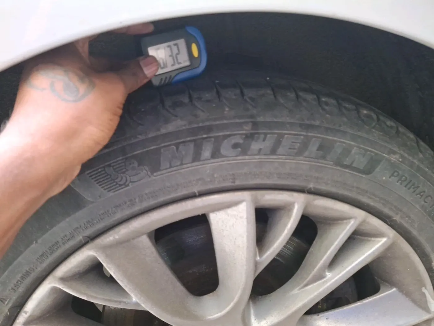 2012 Jaguar XF 3.0 DIESEL, Diesel, Automatic, 39,596 km, tyre