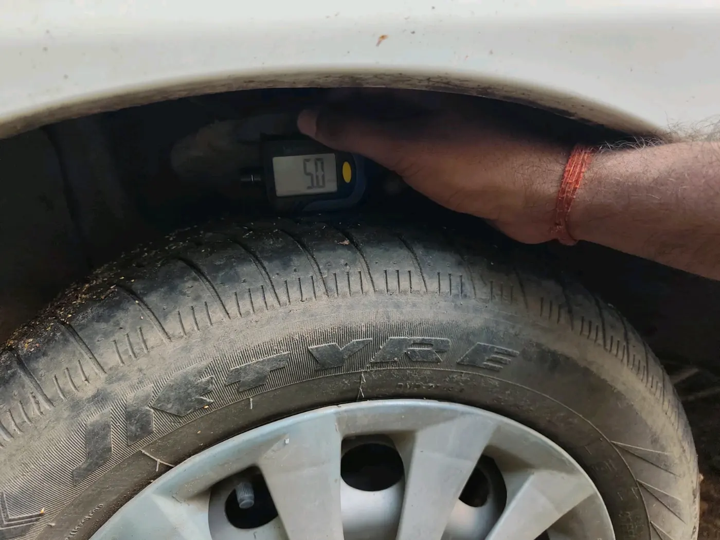 2016 Tata Indigo ECS LS TDI, Diesel, Manual, 96,745 km, tyre