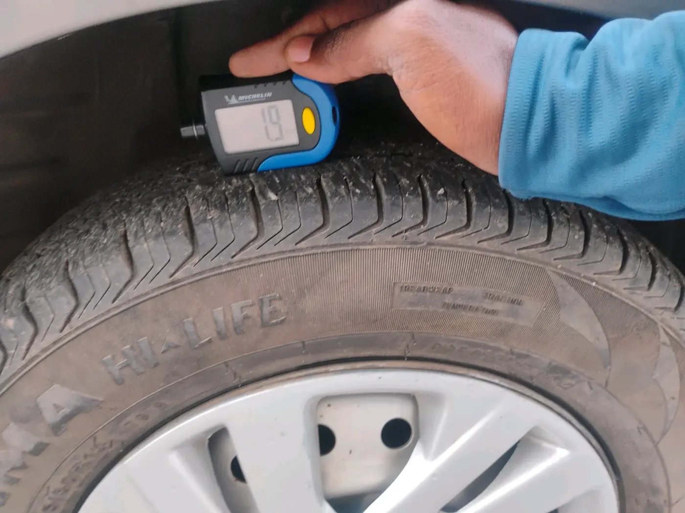 2019 Maruti New Wagon-R LXI CNG 1.0, CNG, Manual, 1,03,698 km, tyre