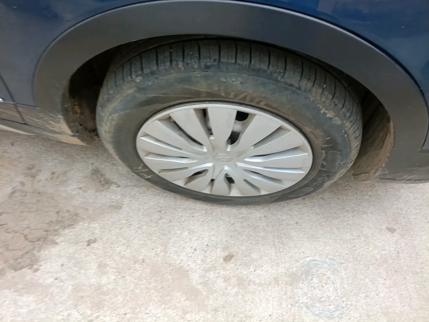 2022 Maruti S Cross SIGMA 1.5, Petrol, Manual, 93,583 km, tyre