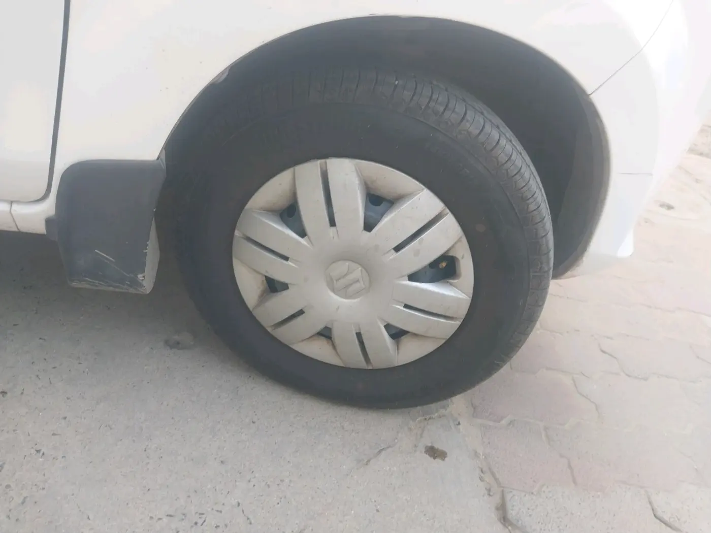 2014 Maruti Alto 800 LXI, Petrol, Manual, 47,495 km, tyre