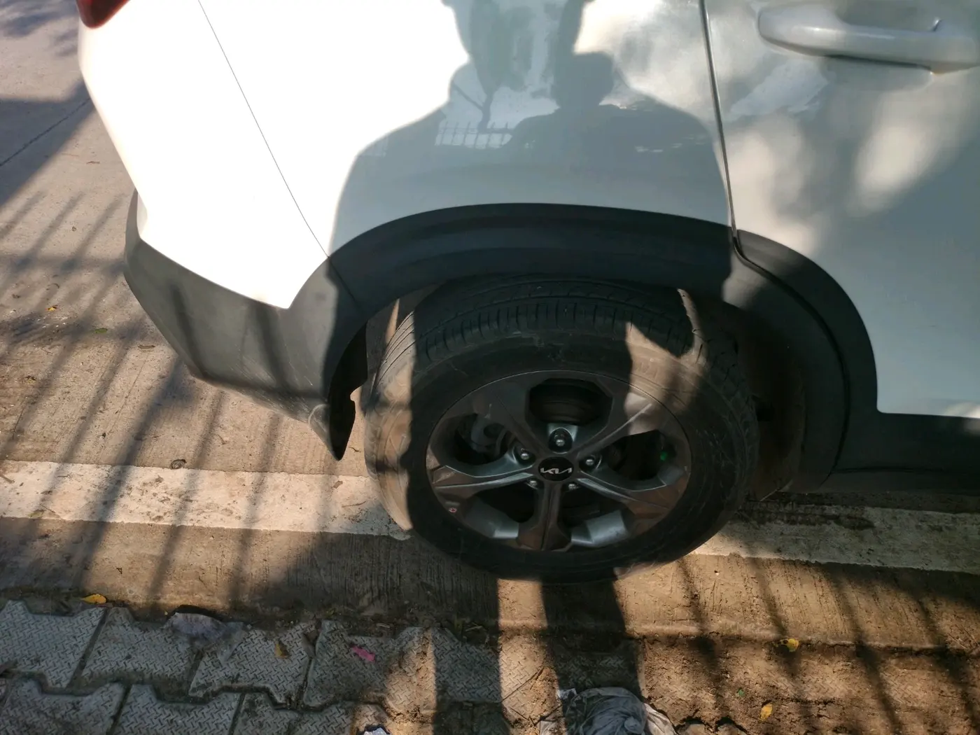 2022 KIA SELTOS HTK PLUS 1.5 IMT, Petrol, Manual, 17,566 km, tyre