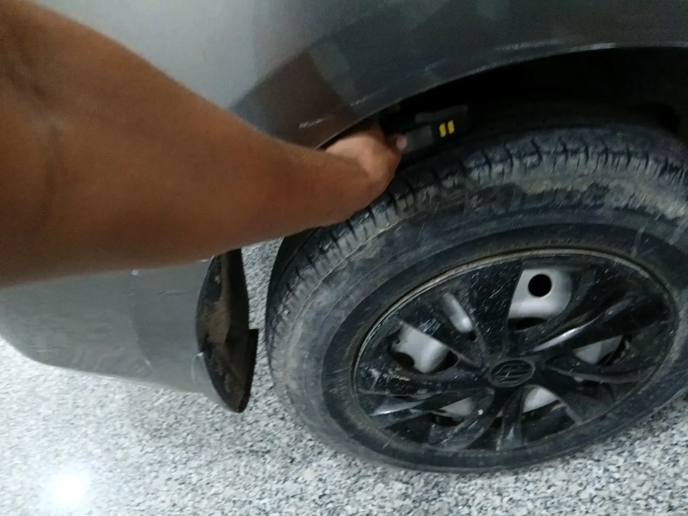 2020 Maruti Dzire LXI, CNG, Manual, 34,472 km, tyre