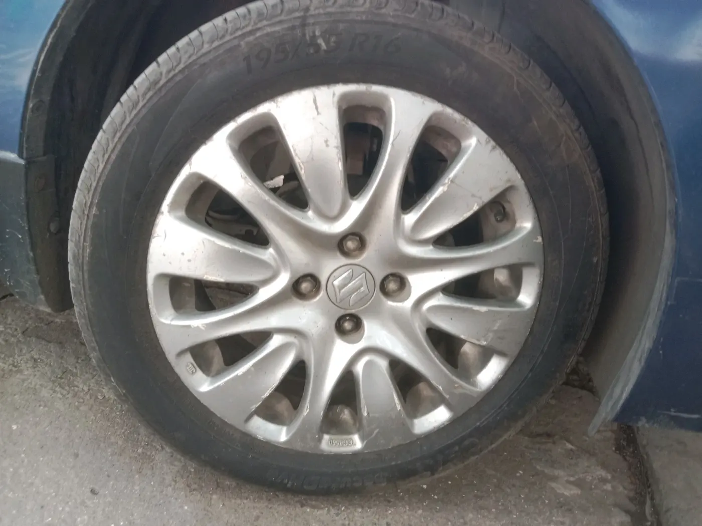 2017 Maruti Baleno ALPHA CVT PETROL 1.2, Petrol, Automatic, 83,011 km, tyre